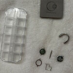 Conquering Fidget Ring With Spinners and Case